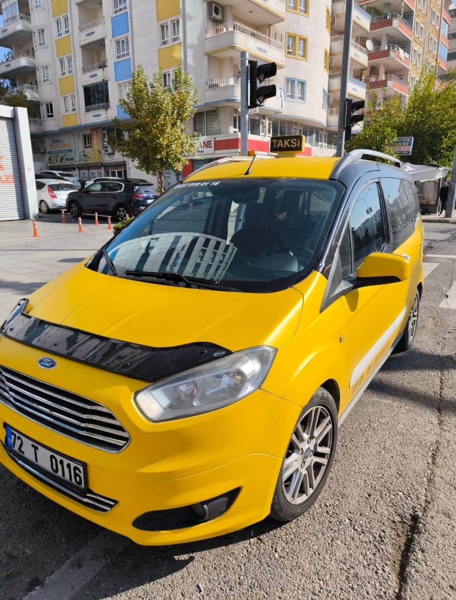 Batman Çamlıtepe taksi aracı 1